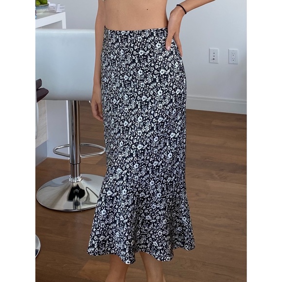 Abercrombie & Fitch Dresses & Skirts - Dark Navy Floral Abercrombie and Fitch Long Skirt